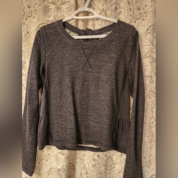 Lululemom - Picture 1 of 2